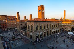 Indagine sul valore delle città italiane premia Bologna: ecco lo studio sulla rinascita urbana