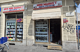 Tentata rapina al minimarket: punta la pistola contro il figlio della commessa