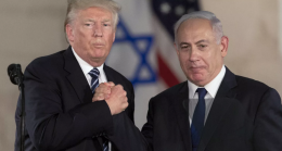 Trump critica il processo a Netanyahu: “Un ostacolo per la pace in Medio Oriente”