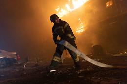 Fiamme a Venaria Reale: incendiato un bidone