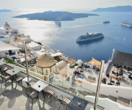 Scatta la tassa per i passeggeri crocieristi: Santorini e Mykonos alzano il prezzo per contrastare il sovraffollamento