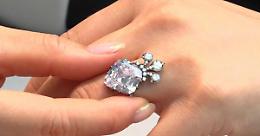 Venduto per 14 milioni il diamante rosa di Maria Antonietta