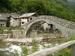 Discover Traversella: un'estate tra natura, cultura e incontri straordinari in Valchiusella