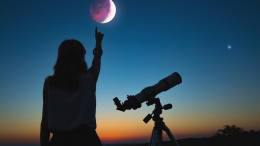 Cometa “aliena” in diretta: il terzo oggetto interstellare della storia sfiora il Sistema solare