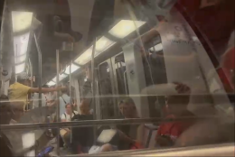 Metro bloccata (di nuovo): passeggeri in trappola