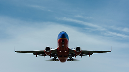 Sciopero dei controllori di volo in Francia: caos negli aeroporti e disagi in tutta Europa