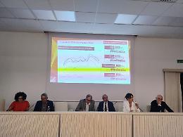Più lavoro ma meno gente: il paradosso del Piemonte