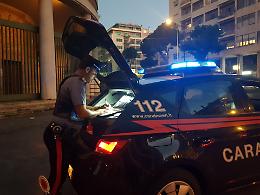 Sequestrati 20mila euro di merce nascosta sotto un bar a Torino