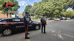 Hashish e cocaina in casa: a Venaria il pusher da balcone e monopattino