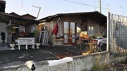 Settimo, demolito il campo abusivo di via Moglia: sgomberate 22 persone dopo mesi di controlli