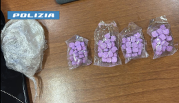 Torino, nascondevano la droga nel barattolo dello yoghurt e nei calzini: quattro persone arrestate