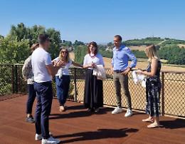La cultura è nei piccoli borghi: Guarene, Piea e Neviglie accolgono una delegazione del Ministero della Cultura