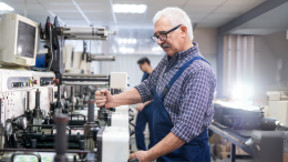 I lavoratori piemontesi sono sempre più anziani: «E' un inverno demografico del lavoro»