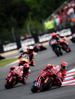 Marquez imprendibile a Brno: quinta vittoria di fila, Bagnaia chiude quarto