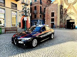 Furti a Chivasso, si richiedono le borse rubate indietro, all'interno effetti personali e documenti