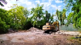 Iniziati i lavori in via Stradella, l'ex circolo Ettore Valli diventerà un giardino 