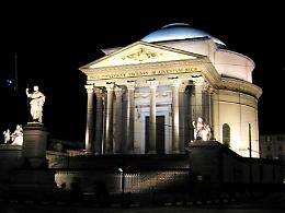 Storie e leggende della Gran Madre di Torino, un posto dove il culto della magia nera e la spiritualità si incontrano