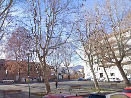 Pinerolo rinnova piazza Banfi: panchine colorate e tanti progetti di comunità