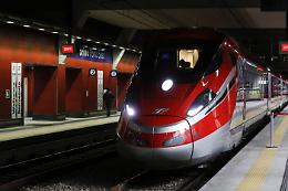 Ritardi in stazione: i treni italiani fanno davvero così fatica ad arrivare puntuali?