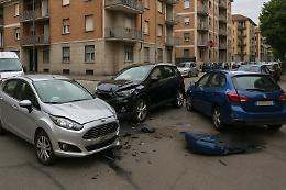 Incidente stradale a Torino, zona Madonna di Campagna: coinvolte quattro auto, un ferito lieve