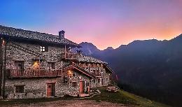 Una notte in regalo tra le montagne: boom di adesioni per il voucher vacanza delle valli Maira e Lanzo