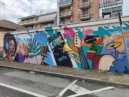 Nichelino, ecco il murale che dà voce a chi di solito non ne ha