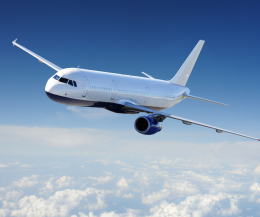 Ryanair ed easyJet record, Wizz Air in difficoltà: cosa succede alle low cost europee