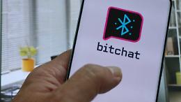 Messaggiare senza connessione? Ora si può con Bitchat, l’app che sfida WhatsApp