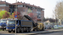 Grugliasco, iniziati i lavori per il ripristino dell'asfalto in via da Vinci