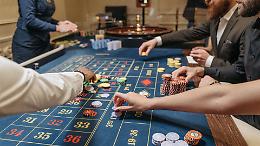 Grugliasco: “Ce la giochiamo?” al via il progetto per un gioco sano e consapevole tra gli over 65