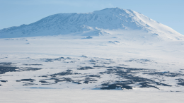 Ricerca polare: l'Italia stanzia 23 milioni di euro per la 41esima spedizione in Antartide