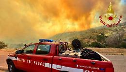 Villasimius, incendio doloso: salvi quattro ragazzi di Moncalieri, Vinovo e La Loggia