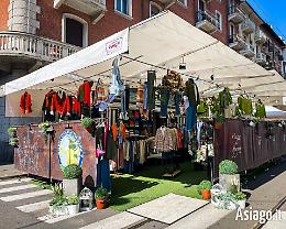 Lo shopping glamour delle bancherelle torna in Val Chisone, Gli Ambulanti di Forte dei Marmi® e la loro estate a Sestriere