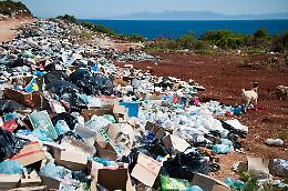 Governi divisi sulla plastica, l’accordo globale resta lontano e la salute è sempre più a rischio
