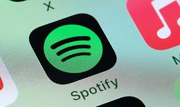 Il rincaro dei prezzi tocca anche Spotify, che aumenterà il costo del suo piano premium