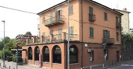 Coltelli in strada, due lame in un’ora