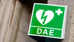 Borgaro Torinese, polemiche sull'inadeguatezza della gestione dei defibrillatori pubblici