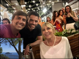 Altro che prezzi: Alassio in tilt per Gemma Galgani e anche il sindaco le fa una dedica...