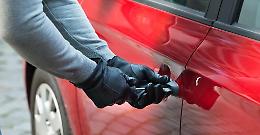 Il furto dell'auto del parroco a Rivarolo Canavese