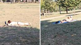 Piazza d'Armi "nudista": donne in topless nel parco (e scoppia la polemica)