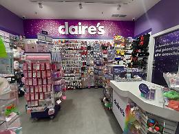 Claire's il rivenditore di gioielli, presenta istanza di fallimento per la seconda volta