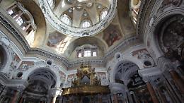 Gli affreschi invisibili di Torino: il segreto di San Lorenzo