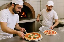 Pizza romana contro napoletana: dove sta andando la “guerra delle lievitazioni” a Torino