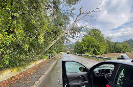 Meteo, bomba d'acqua su Gassino Torinese: danni e allagamenti
