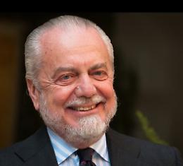 De Laurentiis: “Ho ceduto Kvaratskhelia per evitare lo svincolo. Il procuratore voleva un maxi affare”