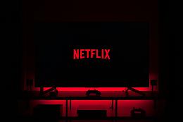 Streaming, prezzi in aumento e cataloghi spezzettati: la pirateria torna a crescere