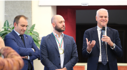 "Il sindaco difende l'illegalità": l'attacco del ministro a Lo Russo