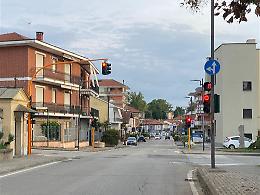 Santena modernizza i semafori: arrivano LED e countdown per una città più sicura