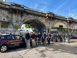Giuli contro l’ipocrisia degli sgomberi: la legalità non può essere a senso unico