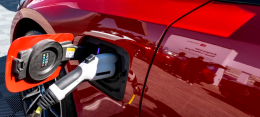 Incentivi auto elettriche 2025: fino a 11.000 euro per chi rottama l’auto